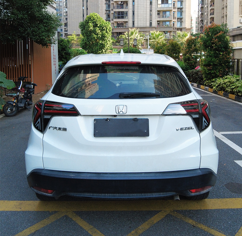 one pair all LED tail lamp For Honda Rear Fog Brake Turn Signal HRV Vezel 15-20 reversing lights car accessories