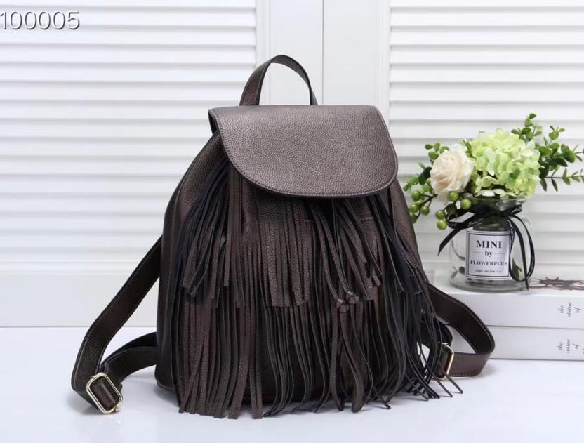 Designers Backpack Womens Leather Letters Mini Shoulder Cross Body Messenger Bag Luxury Backpacks Sylvie Travel Bags Ladys tassel backpack, 2color
Designers Backpack Womens Leather Letters Mini Shoulder Cross Body Messenger Bag Luxury Backpacks Sylvie Travel Bags Ladys tassel backpack, 2color