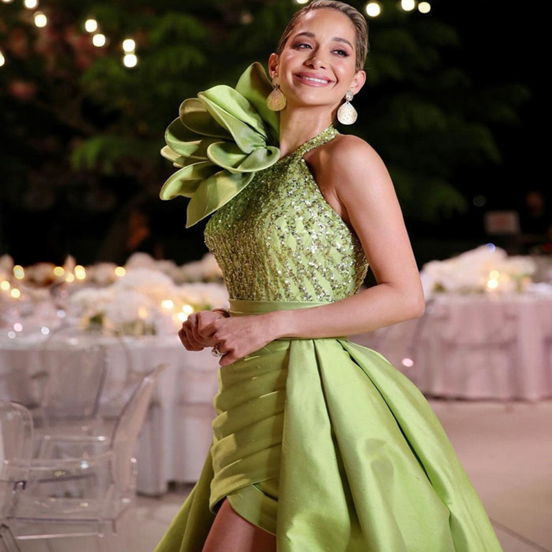 Gorgeous High Low Sage Prom Dresses 2022 Halter Neck Beaded Front Short Evening Dress With Flowers Satin Long Train Cocktail Party Gowns Elegant Robes