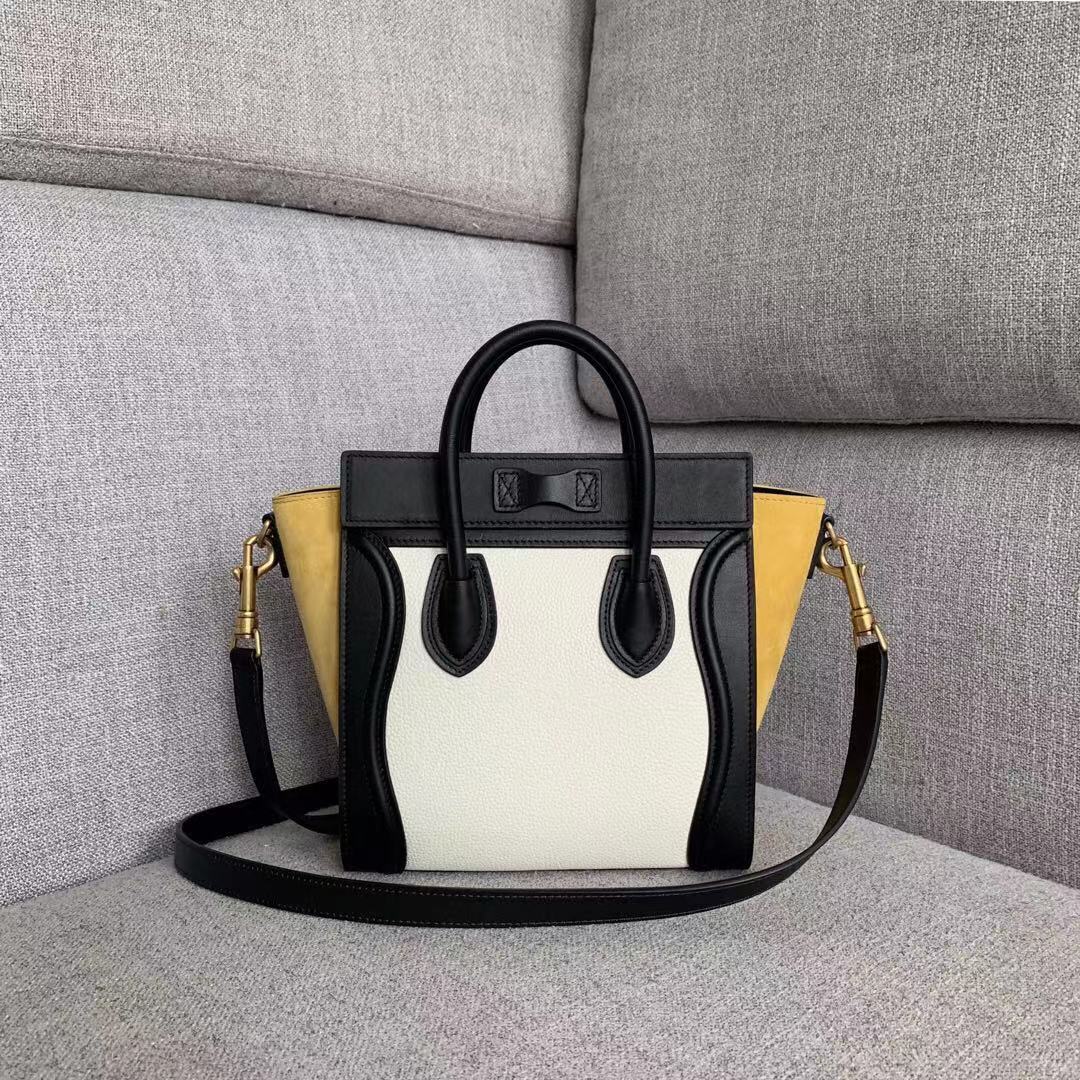 Forever Classic Nano SMILEY Bag In Drummed Natural Calfskin Cosmetic Bags Textile Genuine Leather Cases With Long Shoulder Strap Top Quality Handbags Luggage Hot
Forever Classic Nano SMILEY Bag In Drummed Natural Calfskin Cosmetic Bags Textile Genuine Leather Cases With Long Shoulder Strap Top Quality Handbags Luggage Hot
