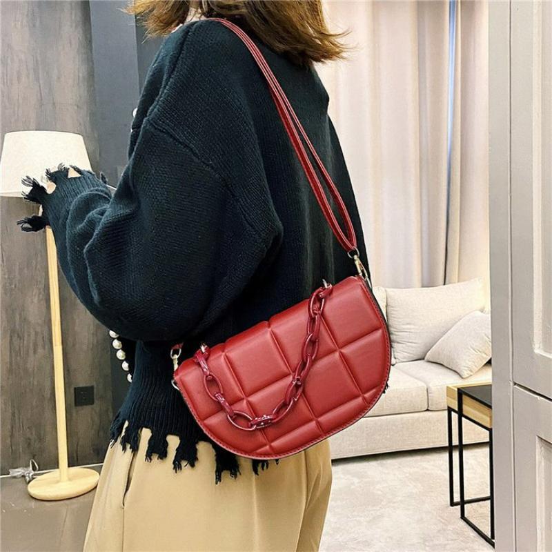 Evening Bags TRAVEASY 2022 Brand Women Bag Female Fashion Diamond Chain Korean Saddle Shoulder Slung Handbag Messenger, White
Evening Bags TRAVEASY 2022 Brand Women Bag Female Fashion Diamond Chain Korean Saddle Shoulder Slung Handbag Messenger, White