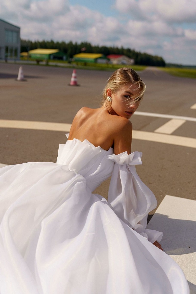 Design Boho Wedding Dresses Backless Puff Sleeves Beach Floor Length Princess Bridal Gowns Custom Made For Woman Robe De Mariée
