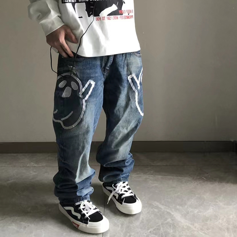 Hip Hop Ripped Hole Letter Embroidery Blue Washed Men's Jeans Pants Straight Frayed Casual Baggy Denim Trousers
Hip Hop Ripped Hole Letter Embroidery Blue Washed Men's Jeans Pants Straight Frayed Casual Baggy Denim Trousers