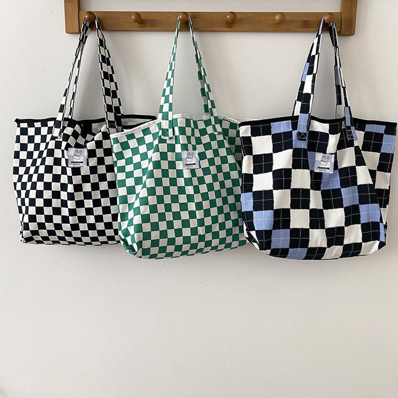 Evening Bags Large Capacity Totes Female 2022ins Student All-Match Schoolbag Handbag Tote Bag
Evening Bags Large Capacity Totes Female 2022ins Student All-Match Schoolbag Handbag Tote Bag
