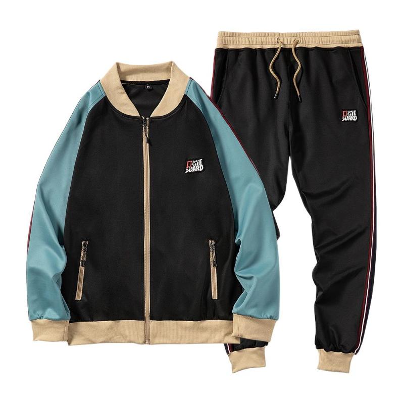 Men' Tracksuits Men Fashion Striped Pattern Tracksuit Sportswear Running Suit 2 Piece Set Sport Youth Retro Color Matching SuitMen, 01
Men' Tracksuits Men Fashion Striped Pattern Tracksuit Sportswear Running Suit 2 Piece Set Sport Youth Retro Color Matching SuitMen, 01