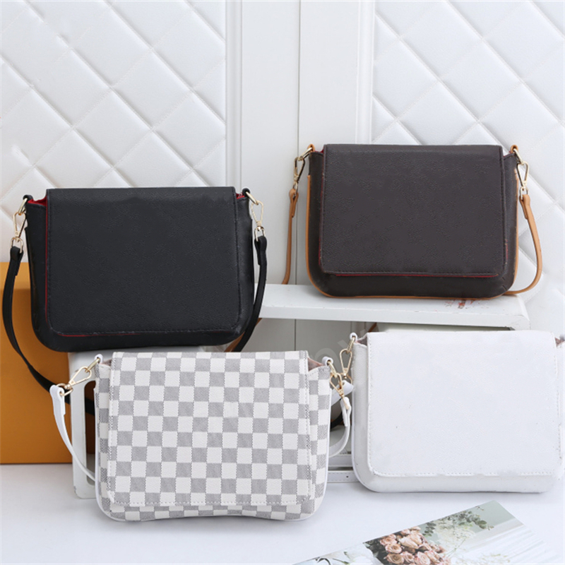 Men shoulder Crossbody bag man briefcase leather Designer handbag totes Messenger bags wallet Satchel hand bag wallets, Letter brown
Men shoulder Crossbody bag man briefcase leather Designer handbag totes Messenger bags wallet Satchel hand bag wallets, Letter brown