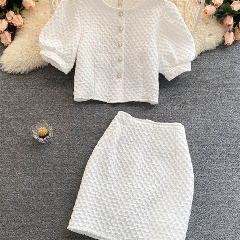 Summer Fashion Elegant Sweet Chic Women Skirt Sets Puff Sleeve Thin Suit with Skirt Short Top High Waist Skirt 2 Piece Set 220510, White
Summer Fashion Elegant Sweet Chic Women Skirt Sets Puff Sleeve Thin Suit with Skirt Short Top High Waist Skirt 2 Piece Set 220510, White