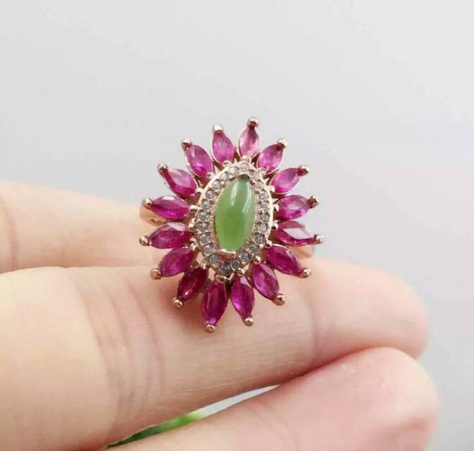 Cluster Rings Natural Red Ruby Gem Fashion Special Sunflower Claw Ring S925 Silver Gemstone Women Girl Wedding Gift JewelryCluster
Cluster Rings Natural Red Ruby Gem Fashion Special Sunflower Claw Ring S925 Silver Gemstone Women Girl Wedding Gift JewelryCluster