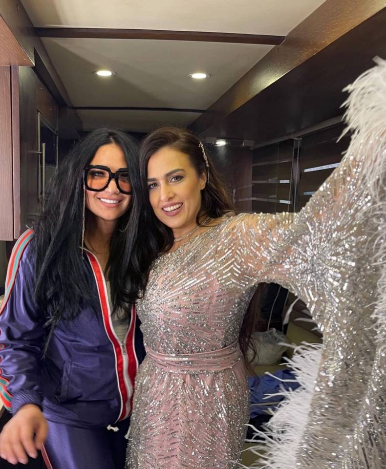 Elegant Feather Evening Dress Full Sleeve Sequined Beaded Dubai Women Sparkly Wear Custom Made Party Plus Size Prom Formal Gowns