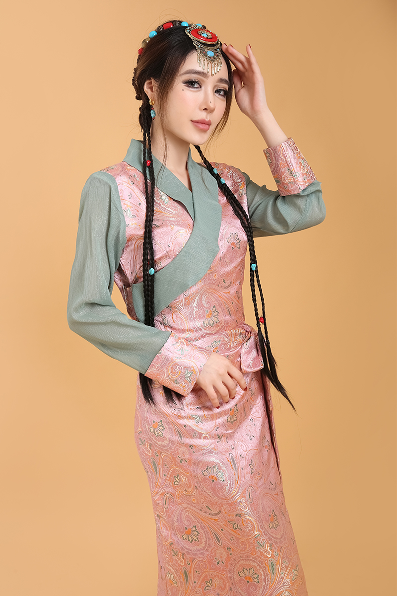 Nepal Bhutan Sikkim Women Tibetan Bola Summer Clothing Guozhuang Dress Lhasa Ethnic Garment Travel Photography Tibet Gown Robe