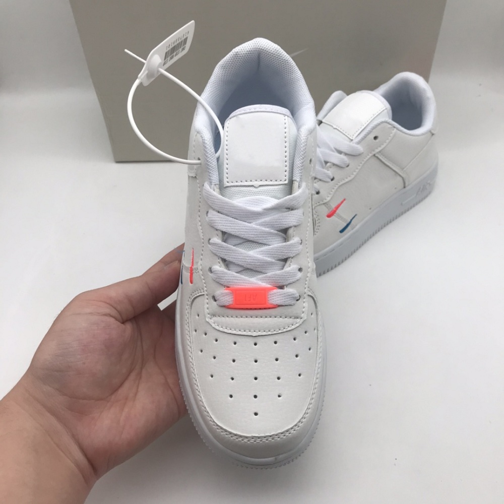 2022 Classic Sneakers Low-top Dress Shoes Men Women White Orange Blue All-match Whites Shoe EUR 36-44
2022 Classic Sneakers Low-top Dress Shoes Men Women White Orange Blue All-match Whites Shoe EUR 36-44