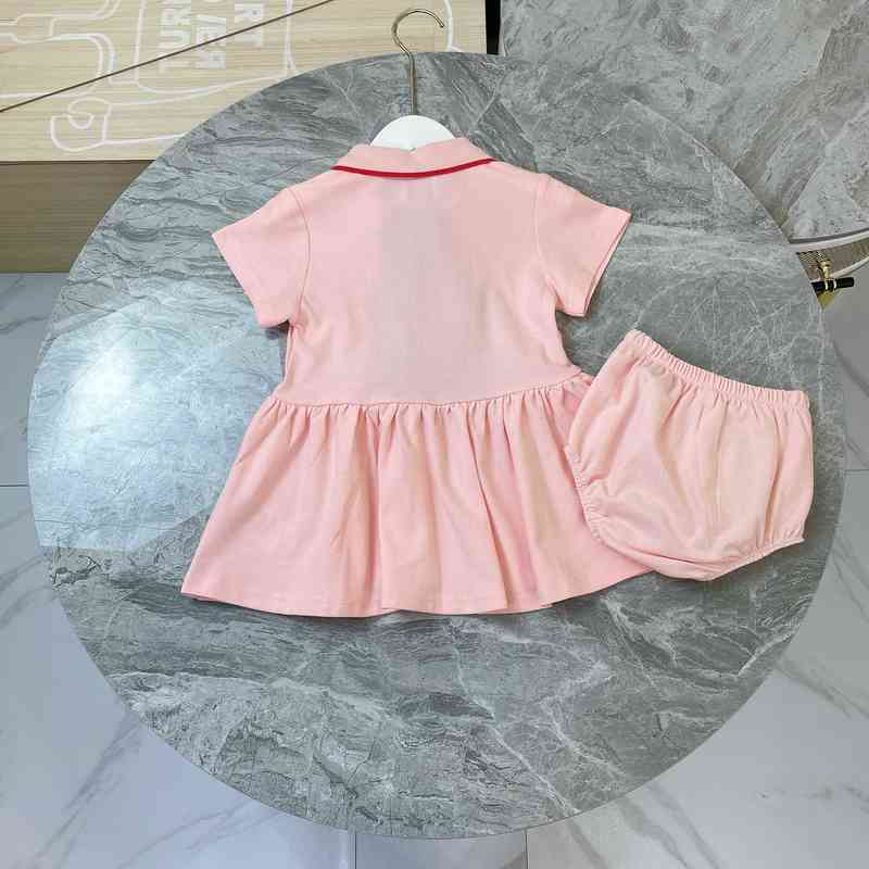 Girls' pink summer short sleeved dress classic stripe design small underwear twopiece highquality skirt children's wear G220810