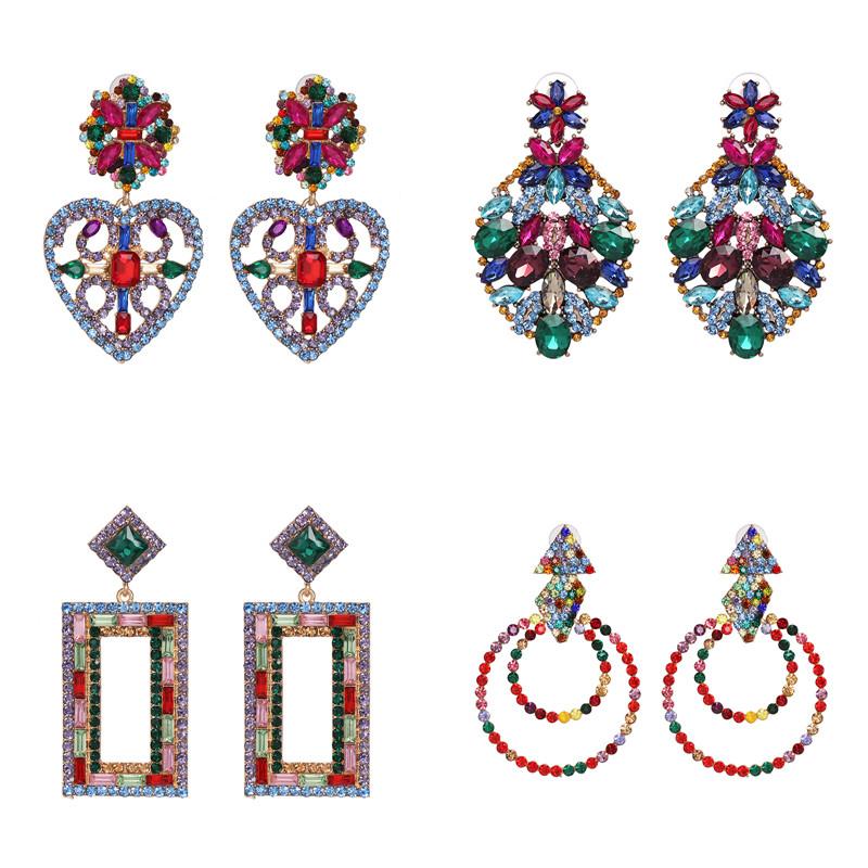 Dangle & Chandelier Shinning Drop Oorbellen Crystal Beads Big Earrings For Women Wedding Pendientes Mujer Moda Wholesale 2022Dangle
Dangle & Chandelier Shinning Drop Oorbellen Crystal Beads Big Earrings For Women Wedding Pendientes Mujer Moda Wholesale 2022Dangle