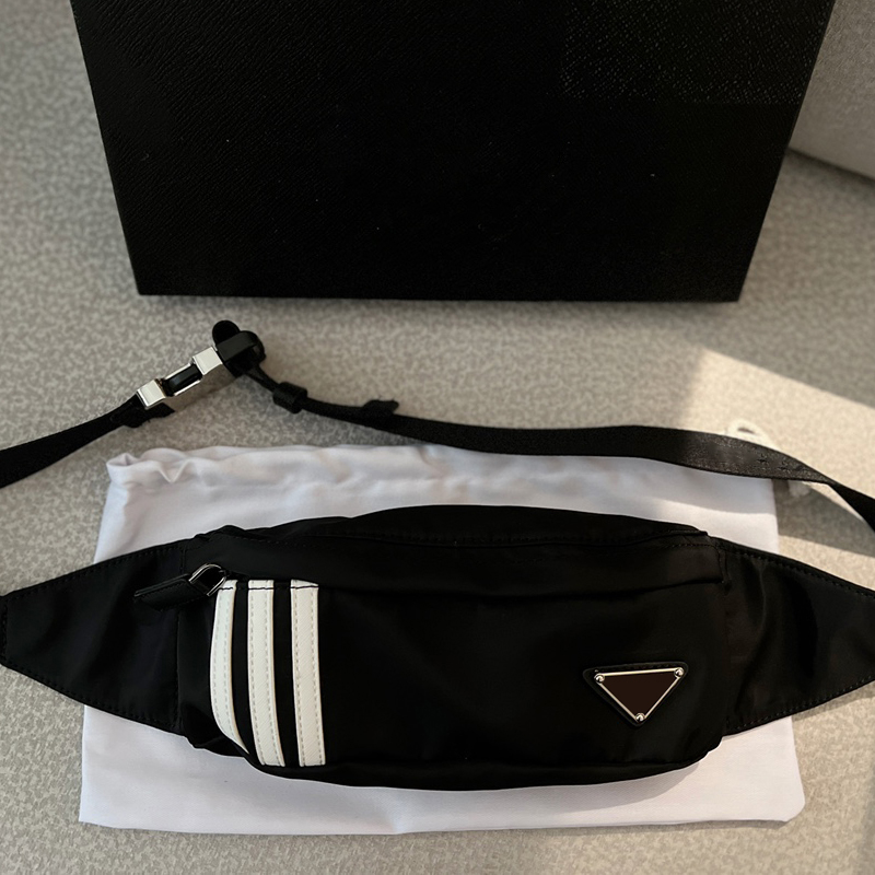Fanny Pack Designers Luxurys Bumbag Waist Bags Womens Leisure and Versatile Belt Bag Mens Sport Style Unisex Black Handsome Bum Bag Exquisite Gift
Fanny Pack Designers Luxurys Bumbag Waist Bags Womens Leisure and Versatile Belt Bag Mens Sport Style Unisex Black Handsome Bum Bag Exquisite Gift