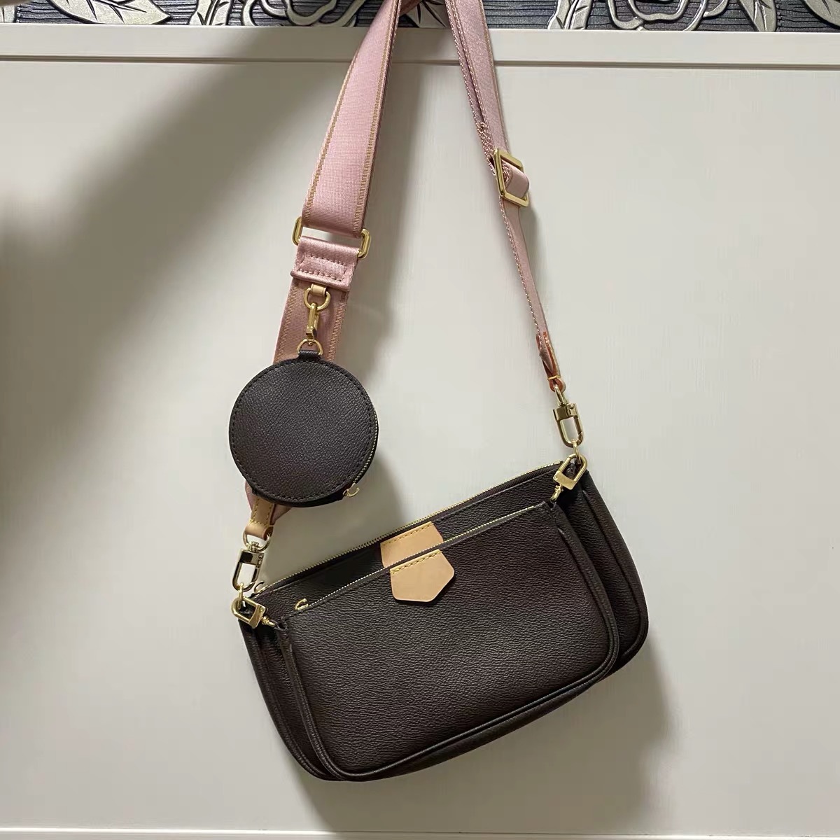2023 Best selling Handbag Shoulder Bag Fashion Bag Wallet mobile phone bags three piece combination bag cross body, Blue
2023 Best selling Handbag Shoulder Bag Fashion Bag Wallet mobile phone bags three piece combination bag cross body, Blue