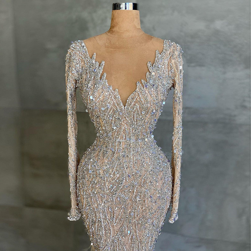 Sparkling Mermaid Evening Dresses Long Sleeves Deep V Neck Lace Feather Train 3D Appliques Sequins Beaded Prom Dress Plus Size Prom Gowns Vestidos Fes
