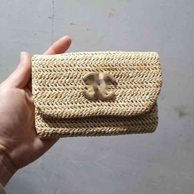 High Quality Brand design Letter Quilted CC chain short wallet lambskin women's le boy pocket Leather zipper card pack coin Purse Clutch Pouches 001, Sky blue
High Quality Brand design Letter Quilted CC chain short wallet lambskin women's le boy pocket Leather zipper card pack coin Purse Clutch Pouches 001, Sky blue