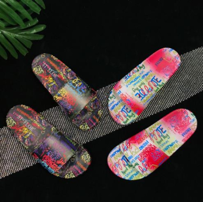 2022 Summer New Fashion Creative Graffiti Flip-flops Flat Sandals Women's Outer Wear, Multi
2022 Summer New Fashion Creative Graffiti Flip-flops Flat Sandals Women's Outer Wear, Multi