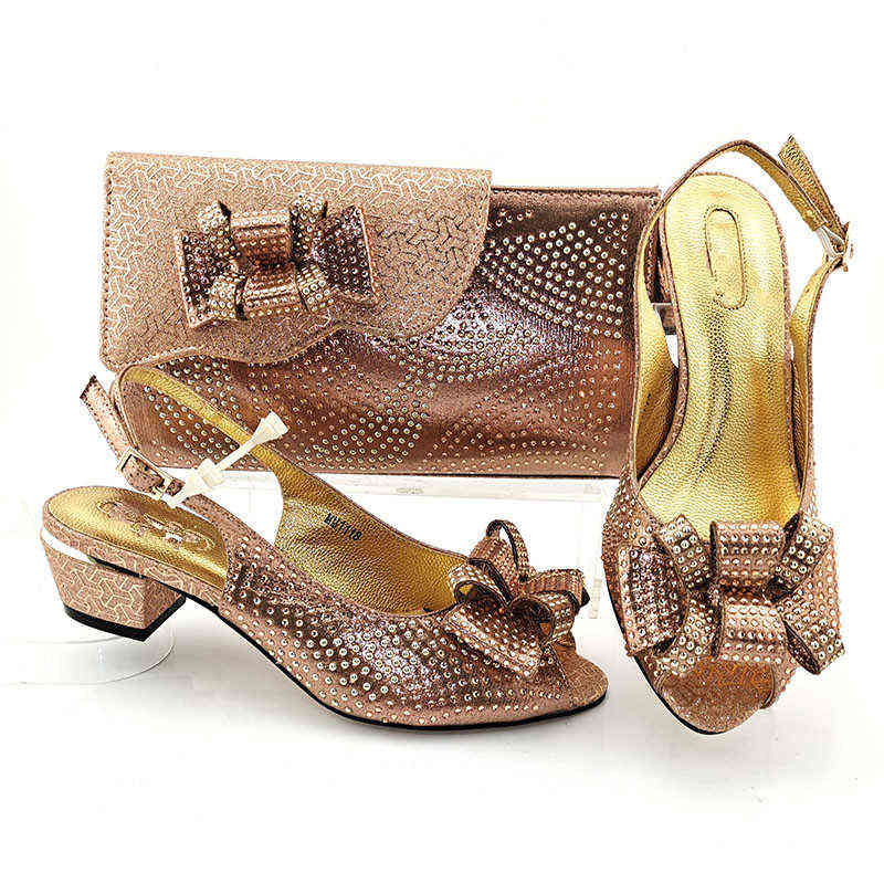 Dress Shoes Italian Shoe And Bag Set New 2022 Women In Italy Peach Color With Matching 220512, D.blue
Dress Shoes Italian Shoe And Bag Set New 2022 Women In Italy Peach Color With Matching 220512, D.blue
