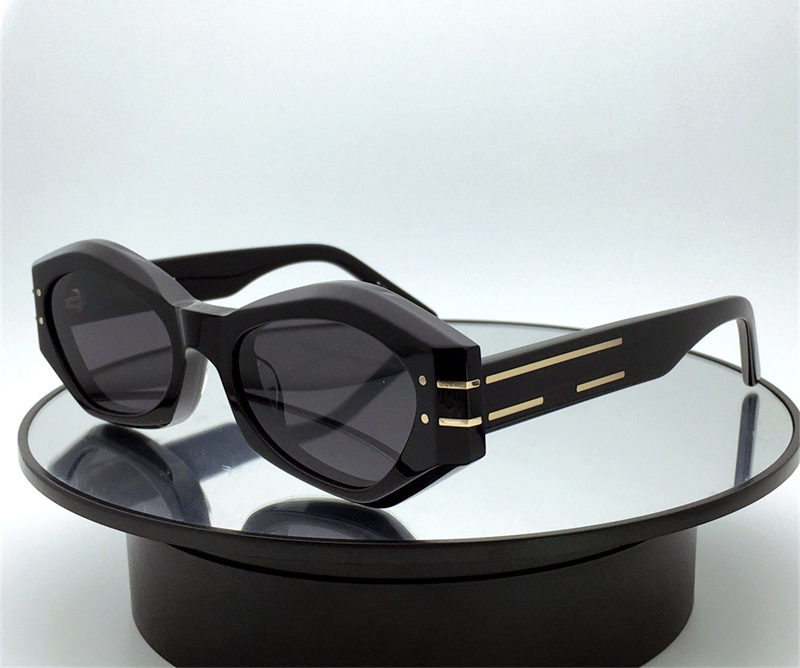 Fashion Luxury Designer Signature B1U Sunglasses for Women Vintage Butterfly Shaped Cat Eye sun glasses summer avant-garde trend style Anti-Ultraviolet with box
Fashion Luxury Designer Signature B1U Sunglasses for Women Vintage Butterfly Shaped Cat Eye sun glasses summer avant-garde trend style Anti-Ultraviolet with box