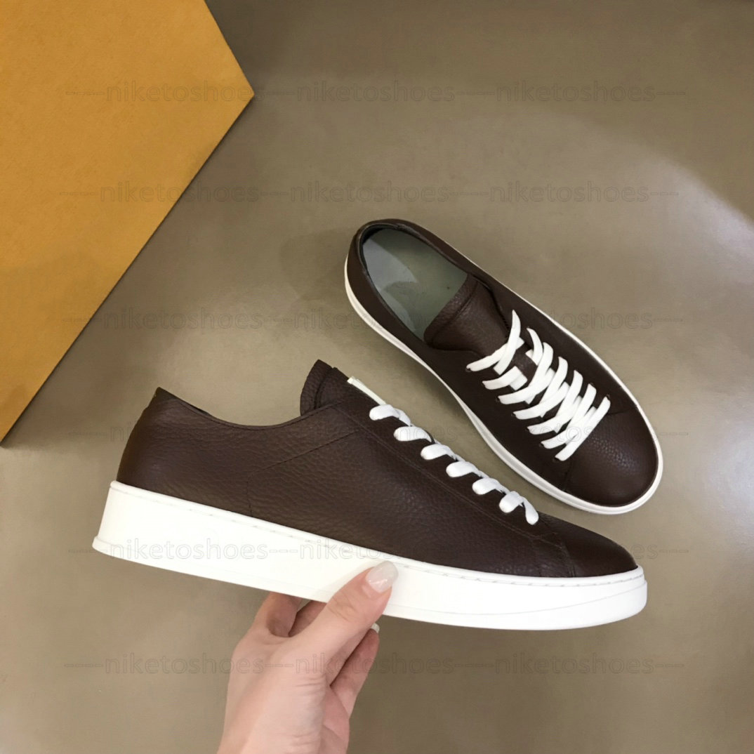 Designer Mens Casual Skateboard Shoes Monograms Canvas Grained Calf Leather Sneakers Watercolor Letter Rubber Sole Sports Shoes, 01
Designer Mens Casual Skateboard Shoes Monograms Canvas Grained Calf Leather Sneakers Watercolor Letter Rubber Sole Sports Shoes, 01