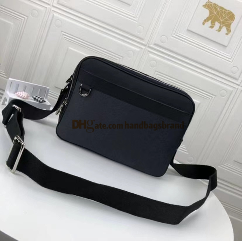 N40087 classic Luxury Designer TROCADERO NM Messenger Bag leather Crossbody bag men storage cell phone high quality Fashion famous Brand postman bag size 29*21*8cm, Dust bag and l0g0 box
N40087 classic Luxury Designer TROCADERO NM Messenger Bag leather Crossbody bag men storage cell phone high quality Fashion famous Brand postman bag size 29*21*8cm, Dust bag and l0g0 box