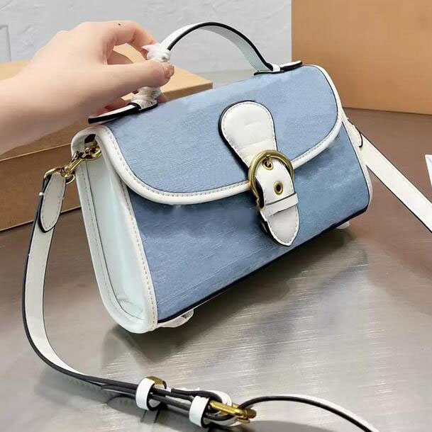 Women Shoulder Bag Fashion Handle Tote Purse Crossbody Designers Vintage Messager High Quality 4 Colors Classic Letter Mini Handbag Totes Wallets, 02
Women Shoulder Bag Fashion Handle Tote Purse Crossbody Designers Vintage Messager High Quality 4 Colors Classic Letter Mini Handbag Totes Wallets, 02
