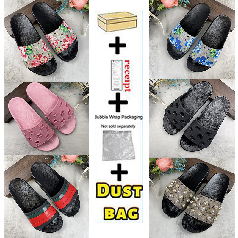 2022 Summer Designer Slippers for Mens Women Letters Print Flat Slipper Fashion Popular Rubber Sandal Trendy Beach Shoes Multi Style with BOX
2022 Summer Designer Slippers for Mens Women Letters Print Flat Slipper Fashion Popular Rubber Sandal Trendy Beach Shoes Multi Style with BOX