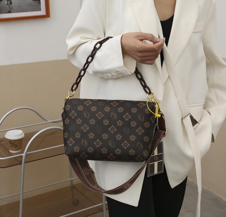ASY1203 Women Luxurys Designers Bags Crossbody High Quality Handbags Womens Purses Shoulder Shopping Totes Bag
ASY1203 Women Luxurys Designers Bags Crossbody High Quality Handbags Womens Purses Shoulder Shopping Totes Bag