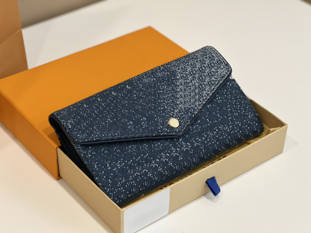 Wallets Card Holder Crossbody Bag Handbag Wallet Wash Old Retro Letter Fashion Vintage Purse Plain Purses Clutch Backpack Luxury Designers Women