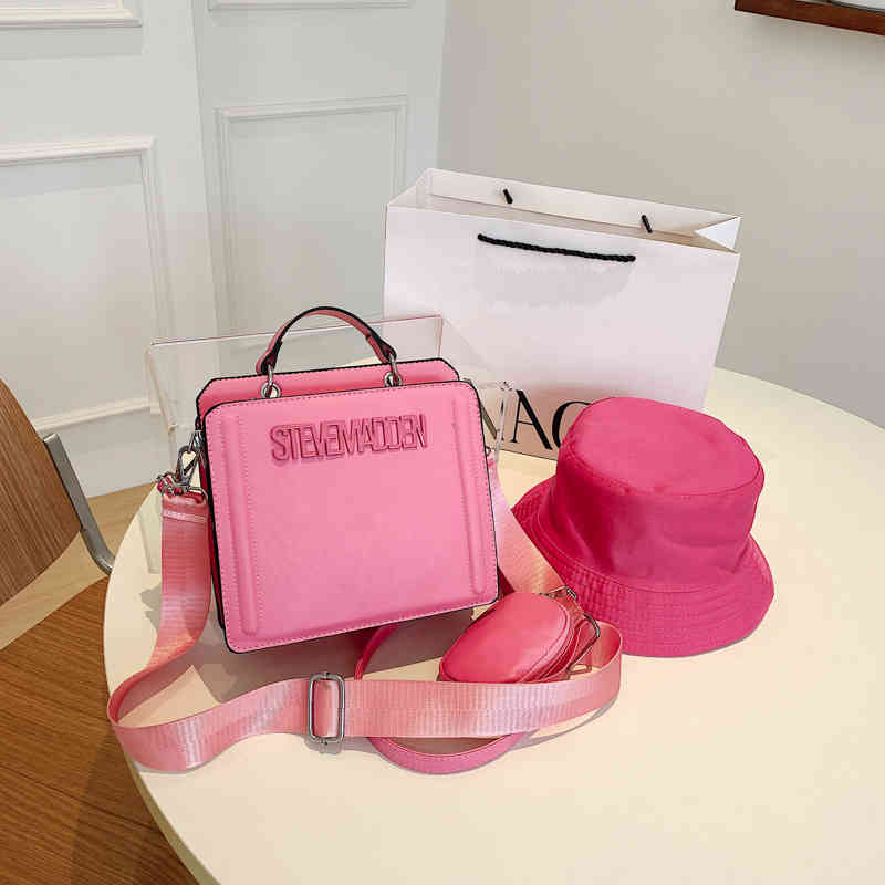 Factory Online Export Designer Brand Bags Women's 2022 New Women Handbags Small Letter Square Shoulder, White
Factory Online Export Designer Brand Bags Women's 2022 New Women Handbags Small Letter Square Shoulder, White