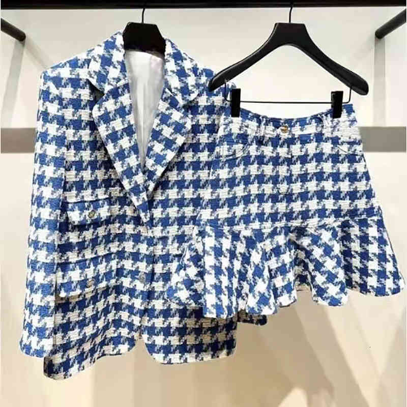 Two Piece Dress family spring and summer temperament, small fragrance, versatile classic tweed thousand bird suit, female, 2# packaging bag
Two Piece Dress family spring and summer temperament, small fragrance, versatile classic tweed thousand bird suit, female, 2# packaging bag