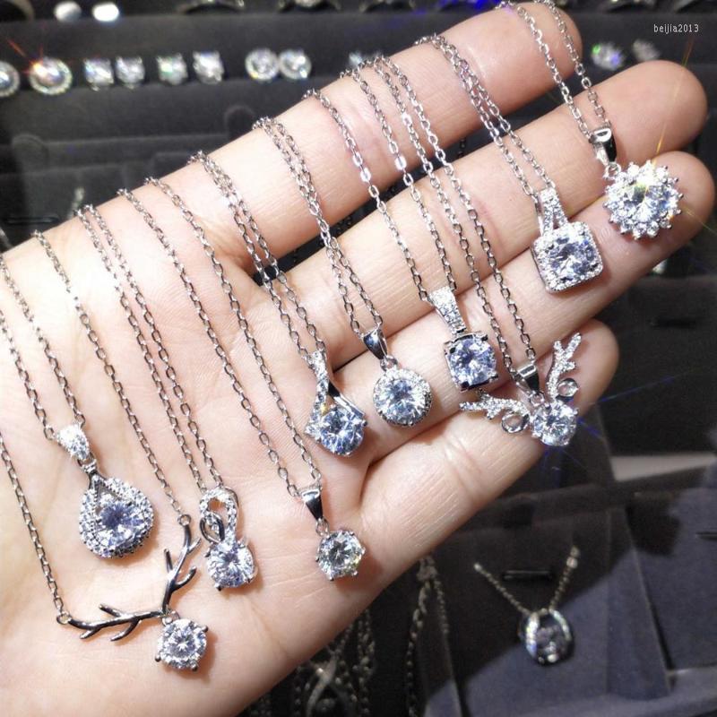 Other Silver Wedding Necklaces Platinum Plated AU750 Brilliant Cut 1 Diamond D Deer Square Moissanite Pendant NecklaceOther
Other Silver Wedding Necklaces Platinum Plated AU750 Brilliant Cut 1 Diamond D Deer Square Moissanite Pendant NecklaceOther