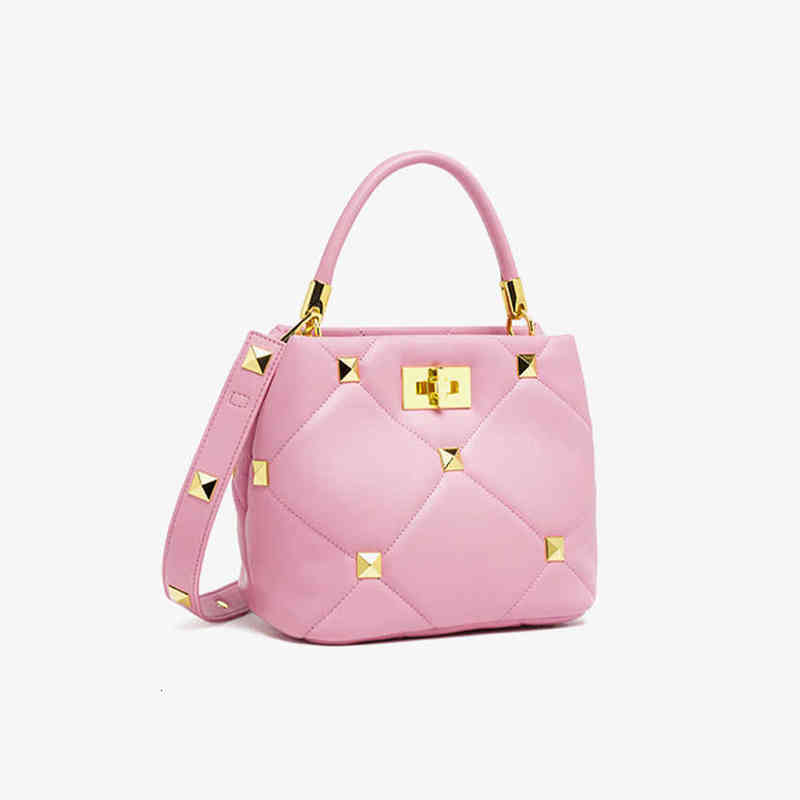 HBP High-end fashion sense personality rivet kitten bag 2021 new trendy women's bags messenger one-shoulder handbag th, Pink
HBP High-end fashion sense personality rivet kitten bag 2021 new trendy women's bags messenger one-shoulder handbag th, Pink