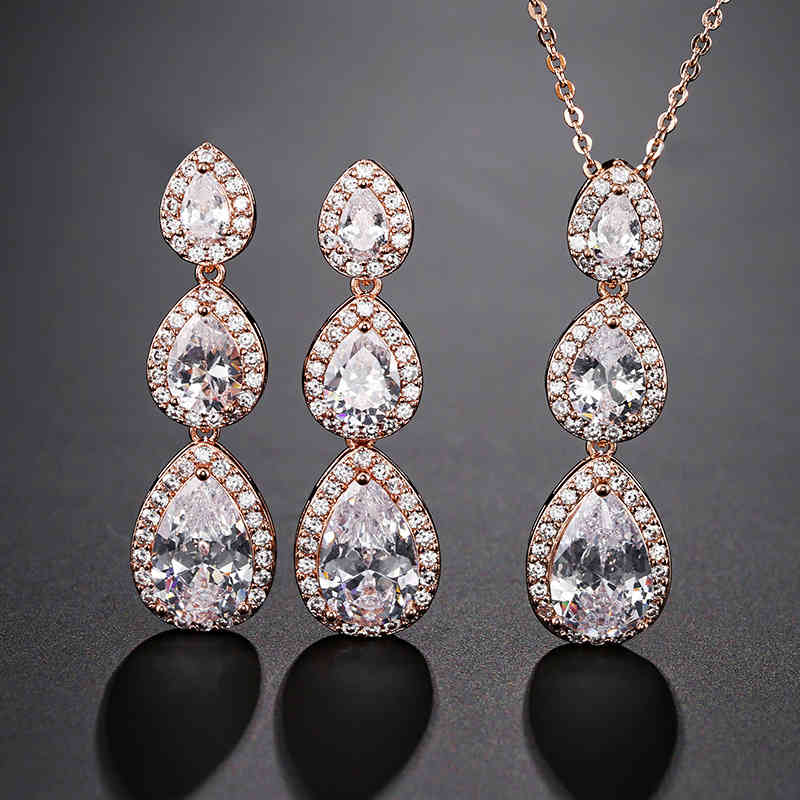 designer Compare with the original CRakol long water drop AAA zircon simple personalized fashion diamond inlaid Necklace female
designer Compare with the original CRakol long water drop AAA zircon simple personalized fashion diamond inlaid Necklace female