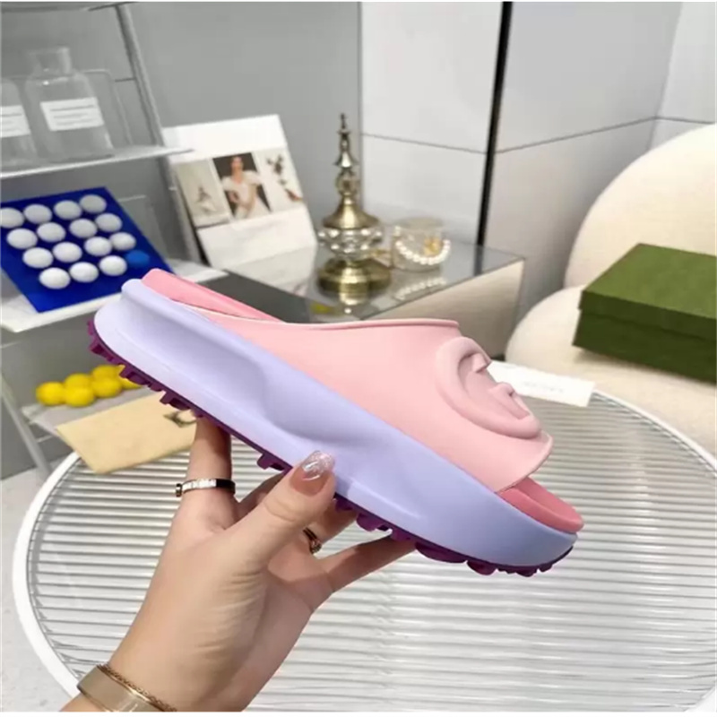 Designer women sandals ladies luxury genuine leather slippers flat shoe Oran sandal party wedding shoes with box women size 35-39, Blue
Designer women sandals ladies luxury genuine leather slippers flat shoe Oran sandal party wedding shoes with box women size 35-39, Blue