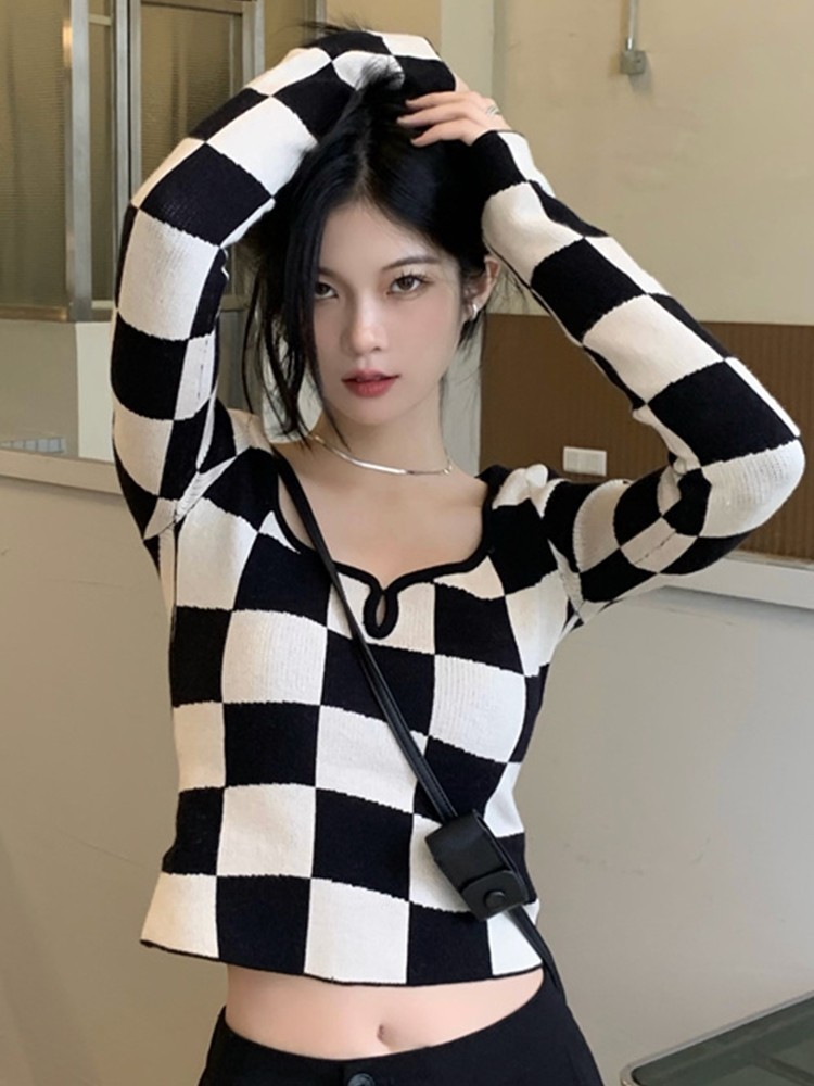 Tonngirls Knitted T Shirt Women Long Sleeve Checkerboard Plaid Square Collar Ladies Tops Korean Slim Skinny Cropped Tees 220328
