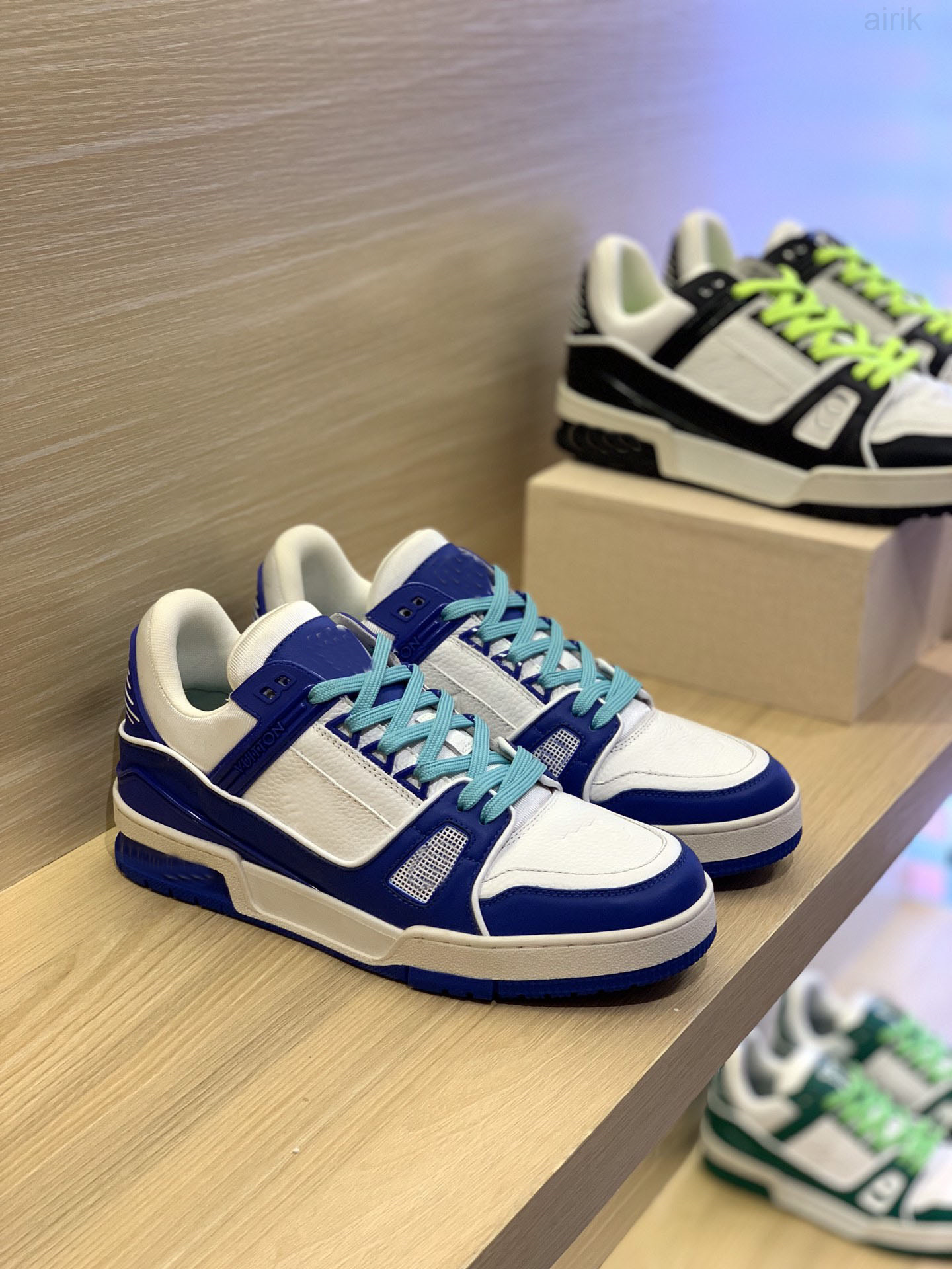 Trainer Sneaker Luxury Designer Bicolor Version Basketball Shoes Vintage Fashion Comfort Running Shoe Calf Leather Italy Trend, Color 30
Trainer Sneaker Luxury Designer Bicolor Version Basketball Shoes Vintage Fashion Comfort Running Shoe Calf Leather Italy Trend, Color 30
