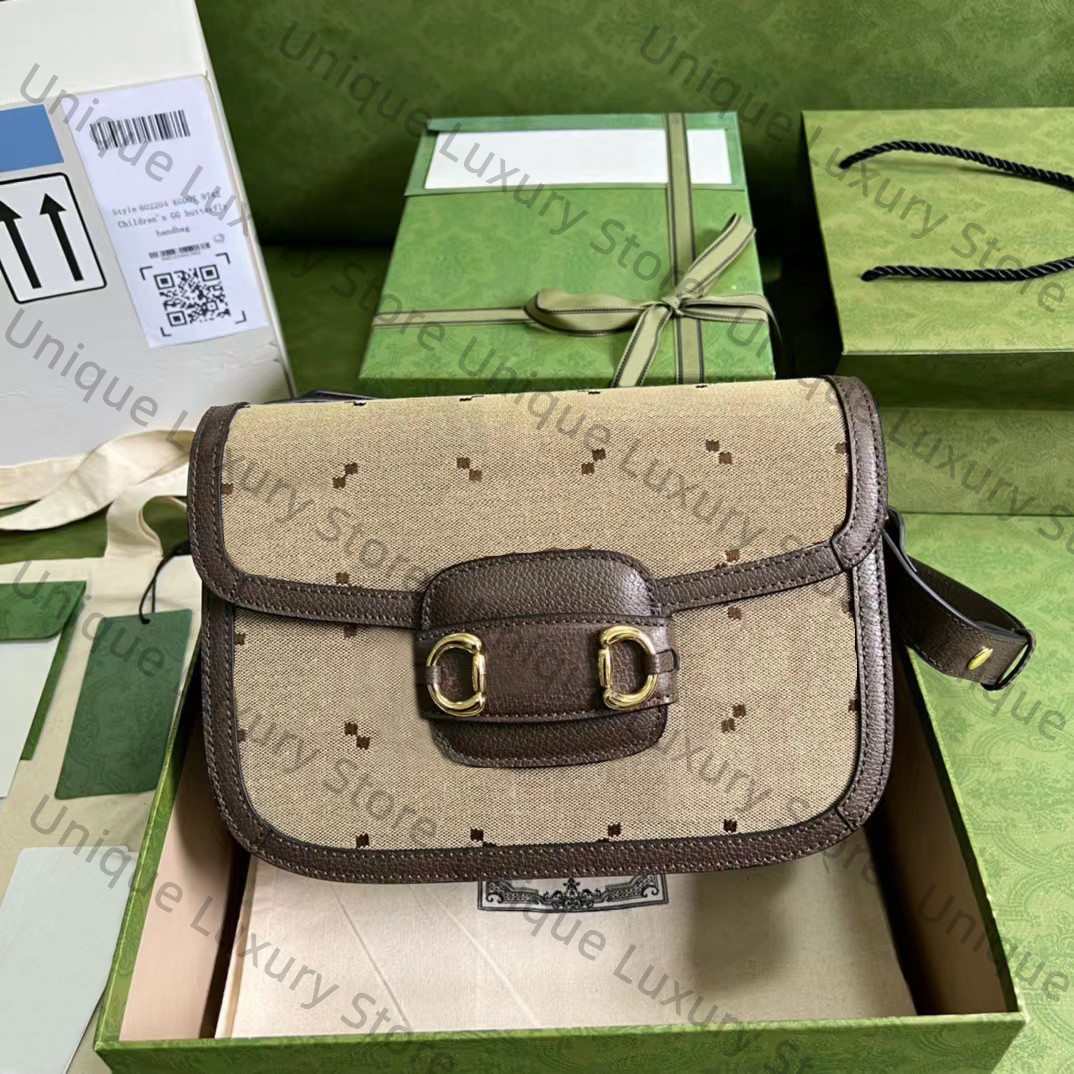 658574 602204 Horsebit Small 1955 Bag Handbag Luxury Vintage 2 Sizes Womens Leather Classic Shoulder Strap Large Capacity Messenger Crossbody Bags Purse, 24
658574 602204 Horsebit Small 1955 Bag Handbag Luxury Vintage 2 Sizes Womens Leather Classic Shoulder Strap Large Capacity Messenger Crossbody Bags Purse, 24