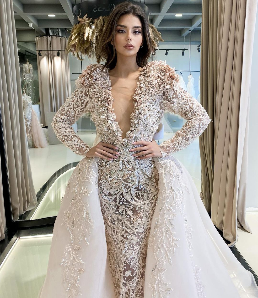 2022 Plus Size Arabic Aso Ebi Mermaid Lace Beaded Wedding Dress Deep V-neck Long Sleeves Bridal Gowns Dresses ZJ503