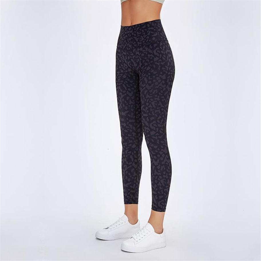 Gym Clothes Women Yoga Leggings Align Yoga Pants Nude High Waist Running fitness Sport Leggings High Quality Tight Workout Legging228l, D19037 dou green
Gym Clothes Women Yoga Leggings Align Yoga Pants Nude High Waist Running fitness Sport Leggings High Quality Tight Workout Legging228l, D19037 dou green