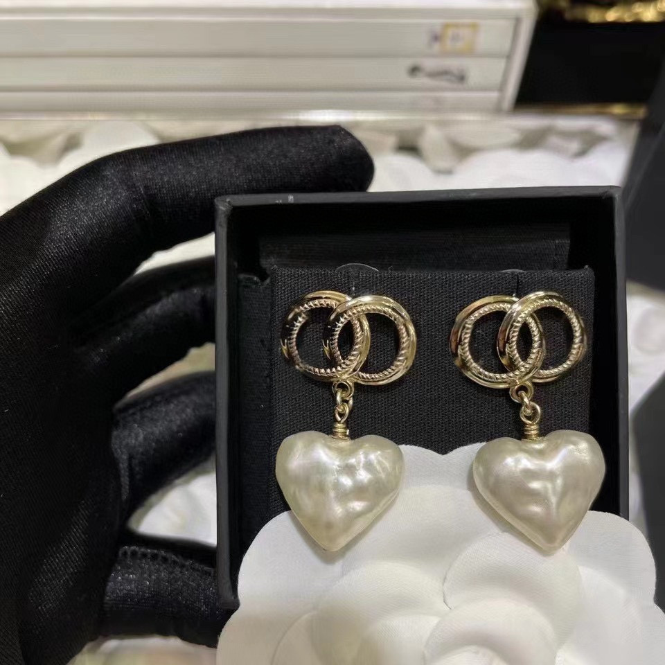 Luxury Brand Designer High Quality Round Women's Crystal Rhinestone Pearl Earrings Wedding Party