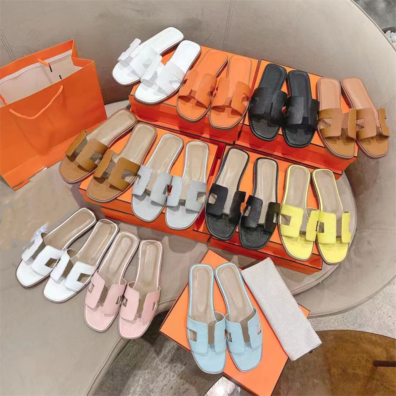 High Quality Classic Ladies Slippers Summer Leather Fashion Flat Heel Beach Casual Sandals, Shoe box
High Quality Classic Ladies Slippers Summer Leather Fashion Flat Heel Beach Casual Sandals, Shoe box