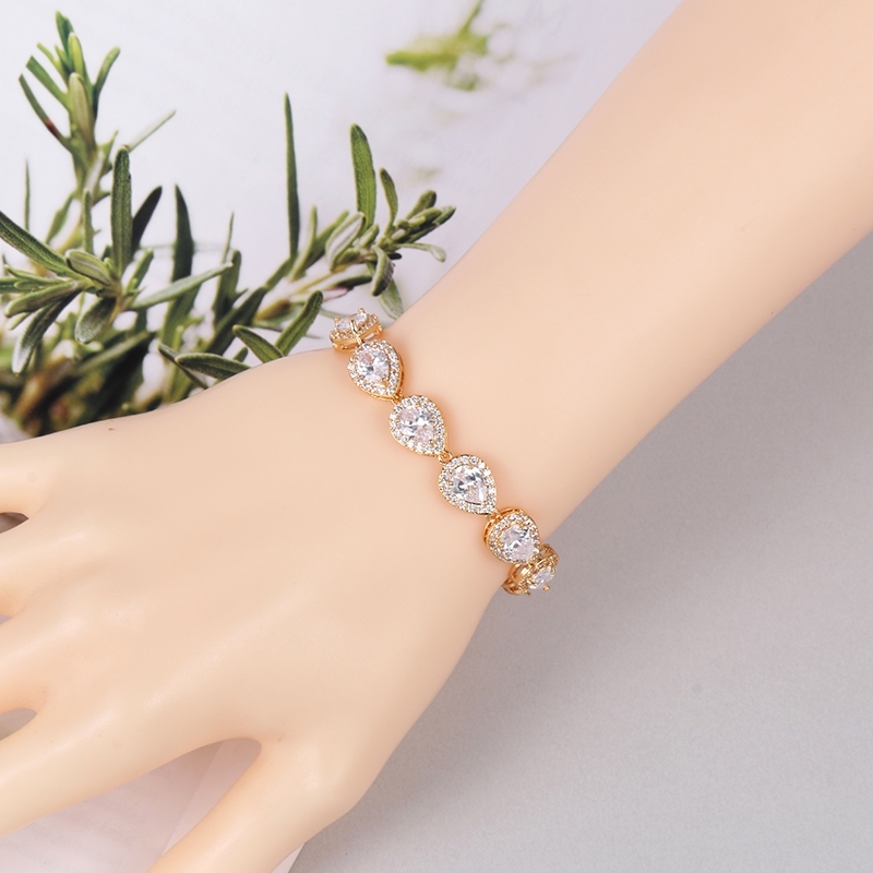 High Quality Halo Pear Cut Cubic Zirconia CZ Crystal Tennis Bracelets Wedding Jewelry Bride or Bridesmaid Gifts W220427