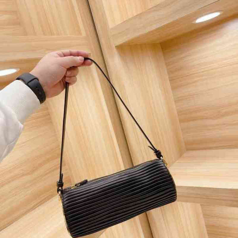Bags Tote Women Handbag Shoulder Genuine Leather Designer Crossbody Female French Stick Underarm Fold Pillow Purses 1225
Bags Tote Women Handbag Shoulder Genuine Leather Designer Crossbody Female French Stick Underarm Fold Pillow Purses 1225