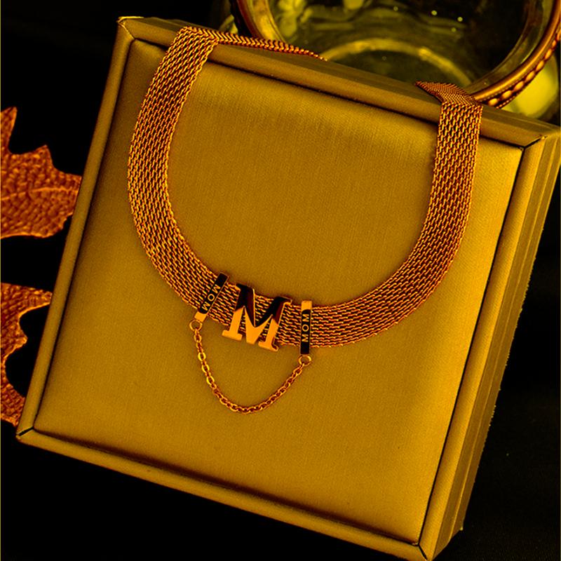Pendant Necklaces Stainless Steel Wide Gold Color Letter Charms Simple Chain Choker Fashion Girl Jewelry GiftsPendant
Pendant Necklaces Stainless Steel Wide Gold Color Letter Charms Simple Chain Choker Fashion Girl Jewelry GiftsPendant