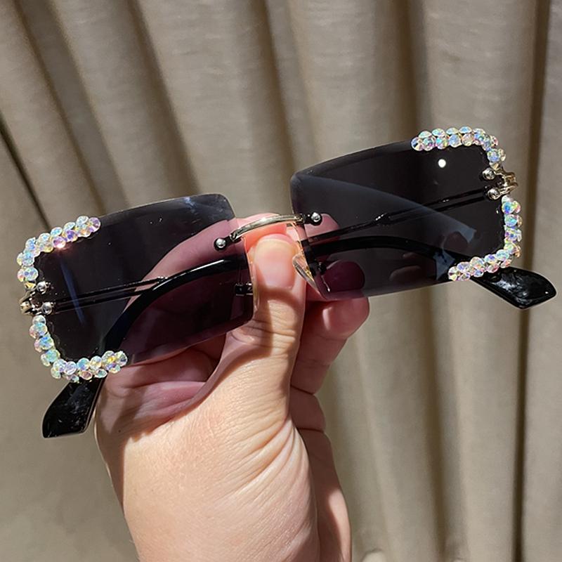 Sunglasses Vintage Women Brand Designer Handmade Rhinestone Rimless Sun Glasses Cutting Lens Ladies EyeglassesSunglasses
Sunglasses Vintage Women Brand Designer Handmade Rhinestone Rimless Sun Glasses Cutting Lens Ladies EyeglassesSunglasses
