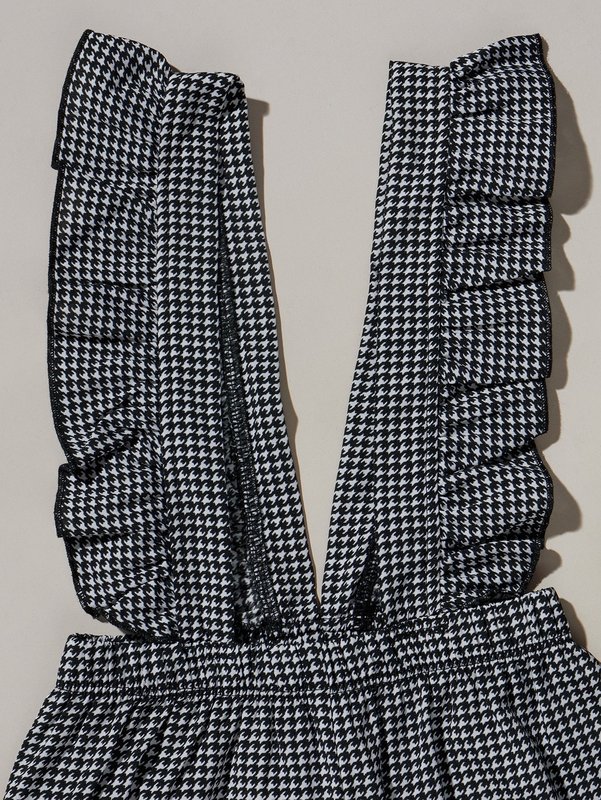 Toddler Girls Ruffle Trim Top & Houndstooth Print Pinafore Jumpsuit SHE