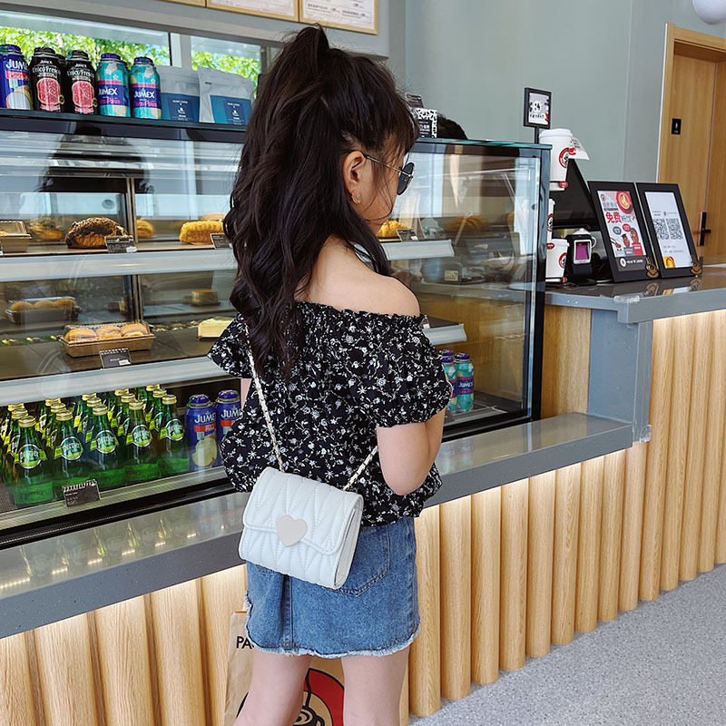 Fashion Heart Baby Girls Small Shoulder Bags Kids Coin Purse Accessories Handbags Lovely Children s Mini Square Messenger Bag 220630