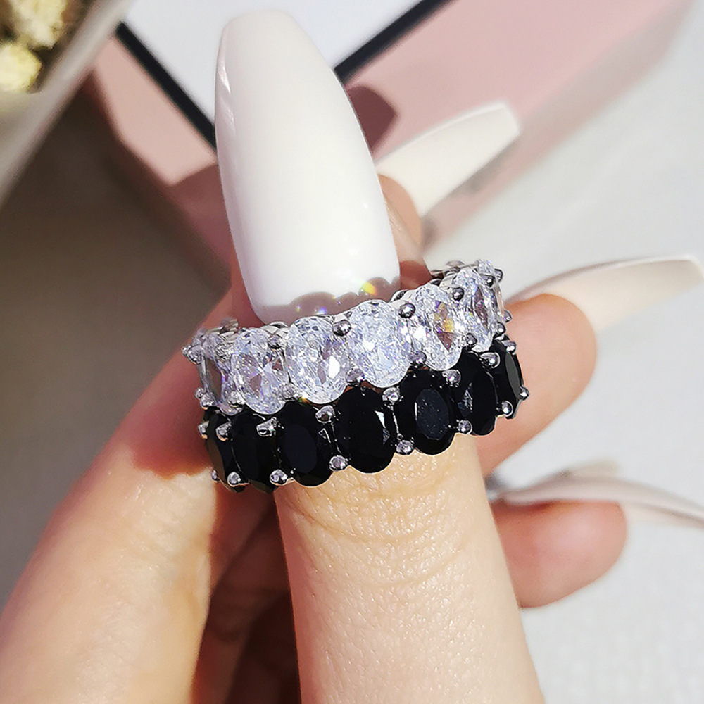 Fashion S925 Sterling silver aesthetic Oval Zircon Wedding Eternity Band For Women Anniversay Christmas Gifts Luxury Jewelry
Fashion S925 Sterling silver aesthetic Oval Zircon Wedding Eternity Band For Women Anniversay Christmas Gifts Luxury Jewelry